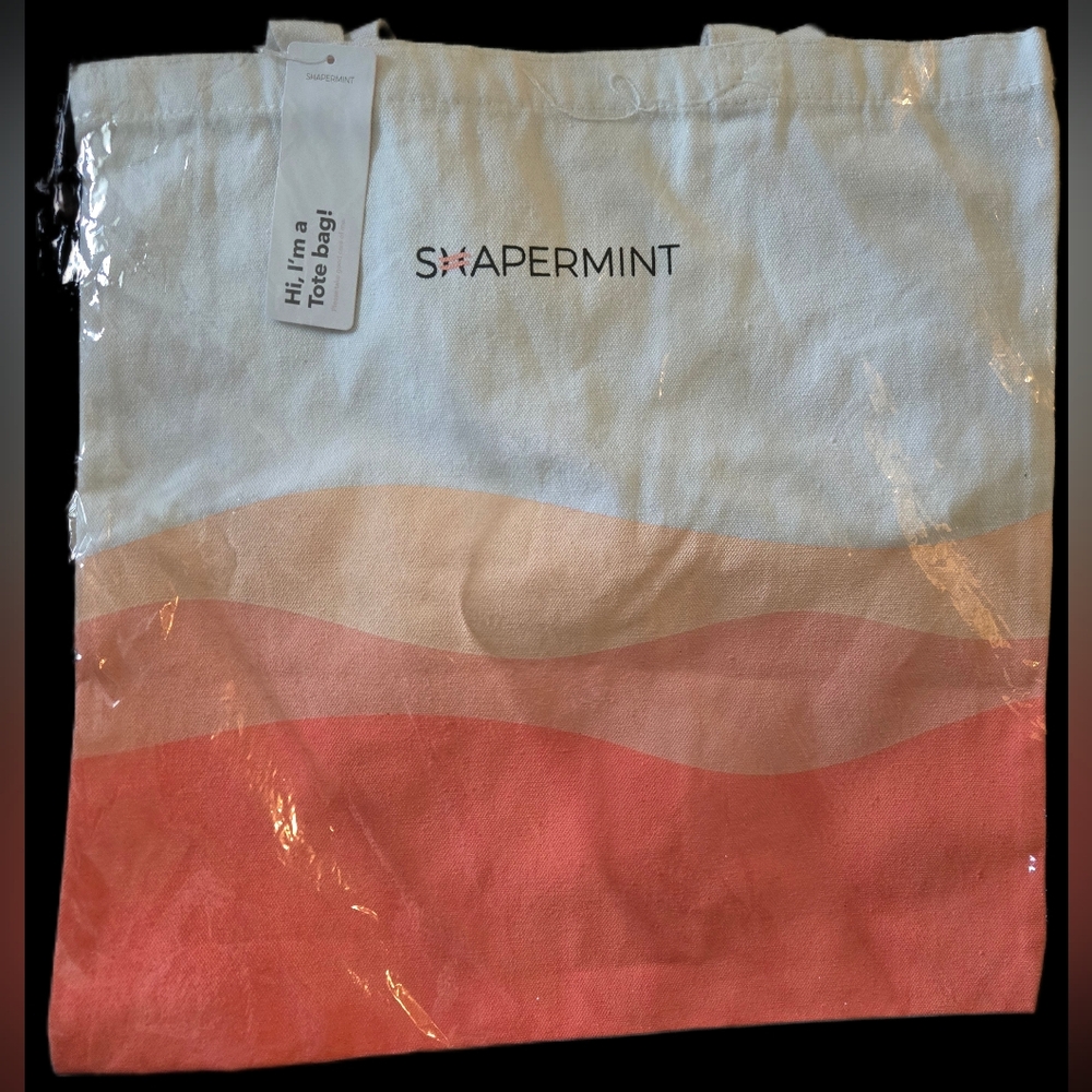 NWT Shapermint Canvas Tote in White and Coral Wave
